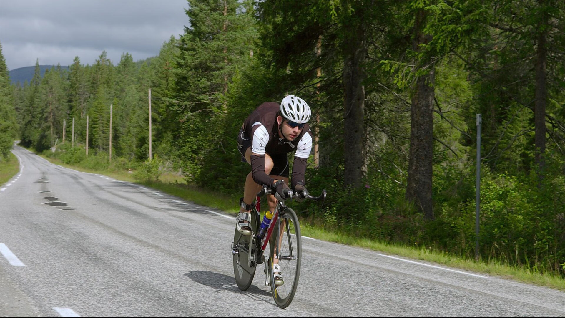 速度与耐力的较量:跨越长距离的极限竞速,速度耐力是什么意思